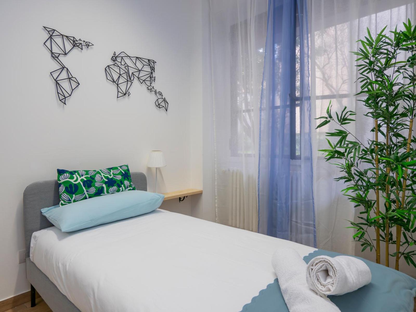 Luxury - Balbo Trilo * Mailand